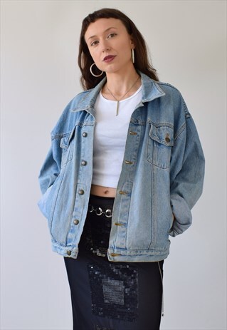 VINTAGE 80S 90S LIGHT BLUE DENIM JACKET LARGE WITH POCKETS