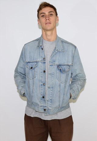 VINTAGE BLUE LEVIS 90S DENIM JACKET