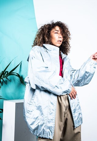 VINTAGE RAIN MAC IN METALIC BLUE