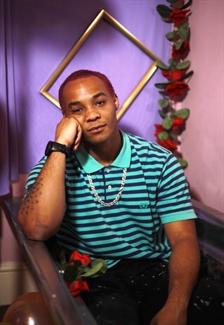 VINTAGE 90'S BLUE STRIPED POLO SHIRT