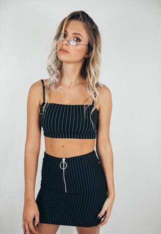00S Y2K INSPIRED PINSTRIPE TOP AND SKIRT MATCHING SET
