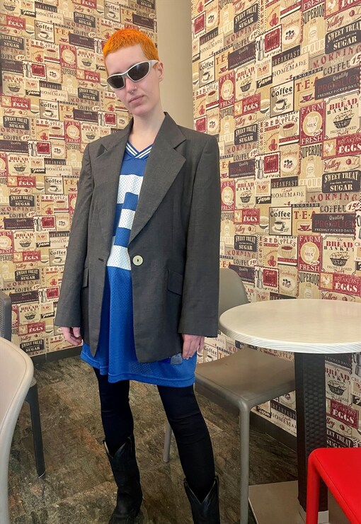 garment image