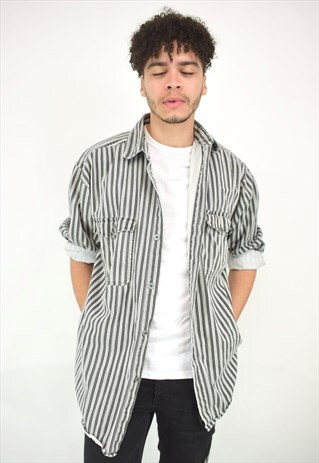VINTAGE 90'S WHITE AND GREY STRIPPED SHIRT