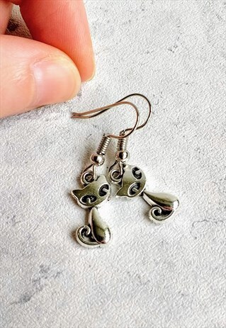 MINI CAT EARRINGS