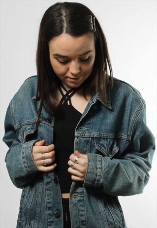 VINTAGE LEVI'S BLUE DENIM JACKET