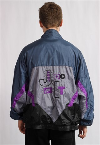 VINTAGE NIKE JACKET