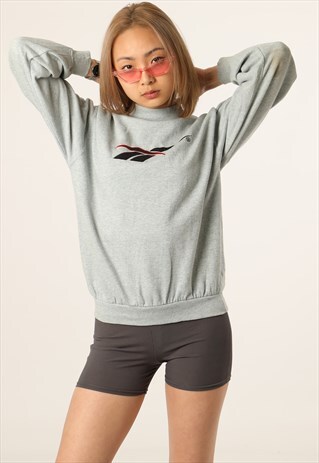 VINTAGE REEBOK EMBROIDERED LOGO SWEATSHIRT