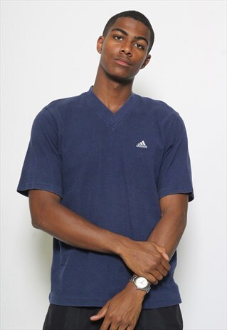 VINTAGE ADIDAS TEXTURED T-SHIRT