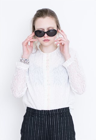 VINTAGE WHITE FLORAL PATTERNED RETRO BLOUSE