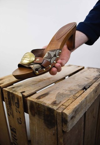 VINTAGE 90S COACH MULES WITH WOODEN PLATFORM SOLES