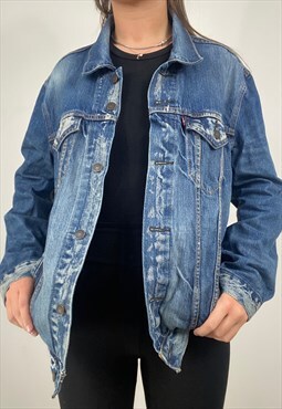 Vintage Levi's button up denim jacket in washed blue 