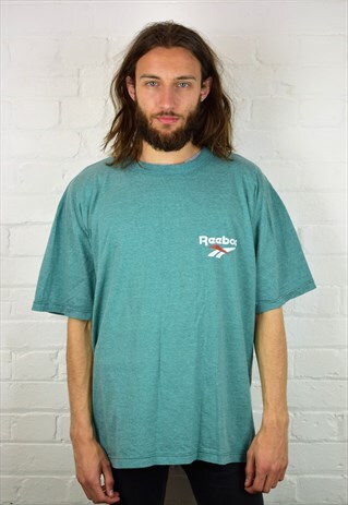 VINTAGE 90'S REEBOK T-SHIRT