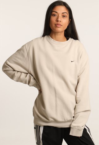 VINTAGE NIKE EMBROIDERED LOGO SWEATSHIRT