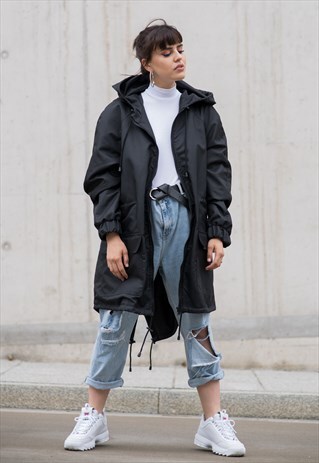 BLACK PARKA COAT