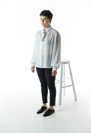 SECRETARY POLKADOT BLOUSE / VINTAGE LONG SLEEVE SHIRT