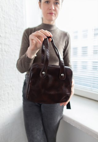 VINTAGE 70'S BROWN TINY BAG