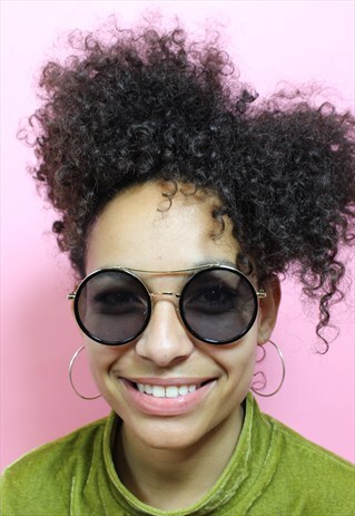BLACK LENS SUNGLASSES WITH GOLD FRAME