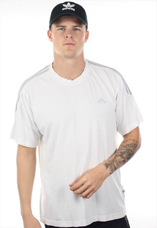 VINTAGE ADIDAS SMALL LOGO T SHIRT TEE