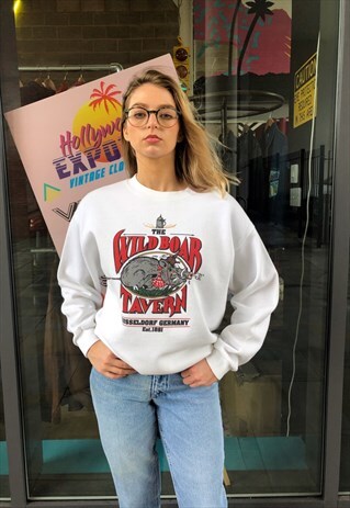 LEE WILD BOAR TAVERN GRAPHIC CREWNECK SWEATSHIRT JUMPER