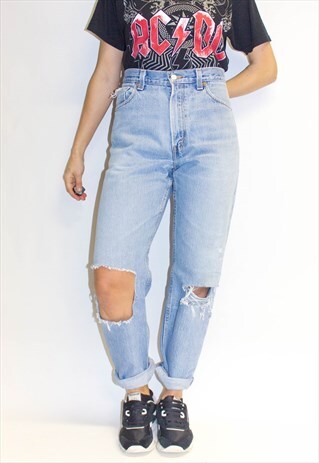 VINTAGE HIGH WAIST LEVI'S DISTRESSED BOYFRIEND JEANS