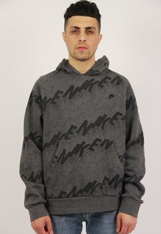 VINTAGE NIKE HOODIE