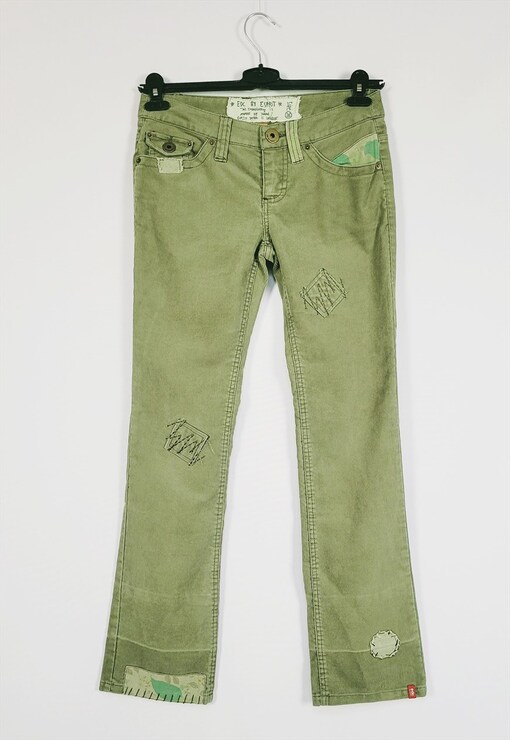 garment image