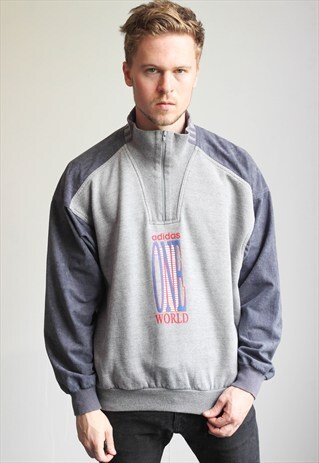 VINTAGE ADIDAS HALF ZIP SWEATSHIRT