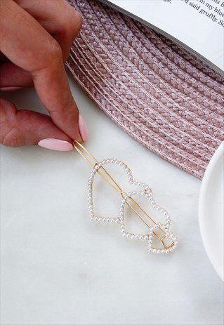GOLD PEARL TRIPLE HEART BARRETTE HAIR CLIP PIN