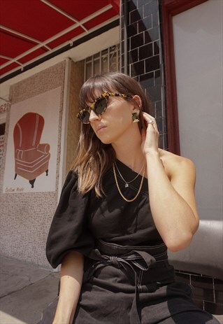 ONE SHOULDER JUMPER