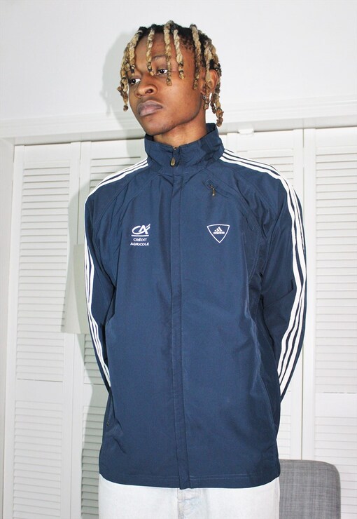 garment image
