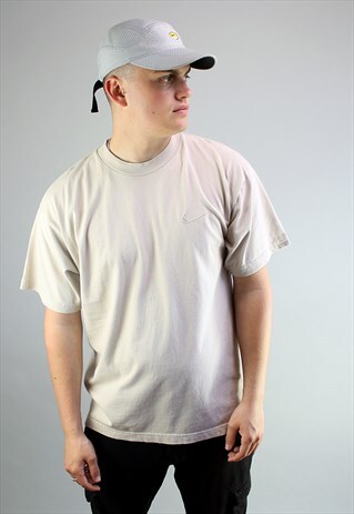 VINTAGE NIKE TEE IN SAND