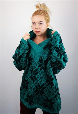 VINTAGE UNITED COLORS OF BENETTON KNITTED OVRESIZED JUMPER
