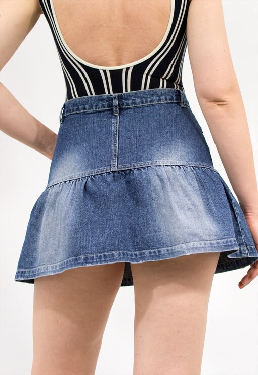 garment image