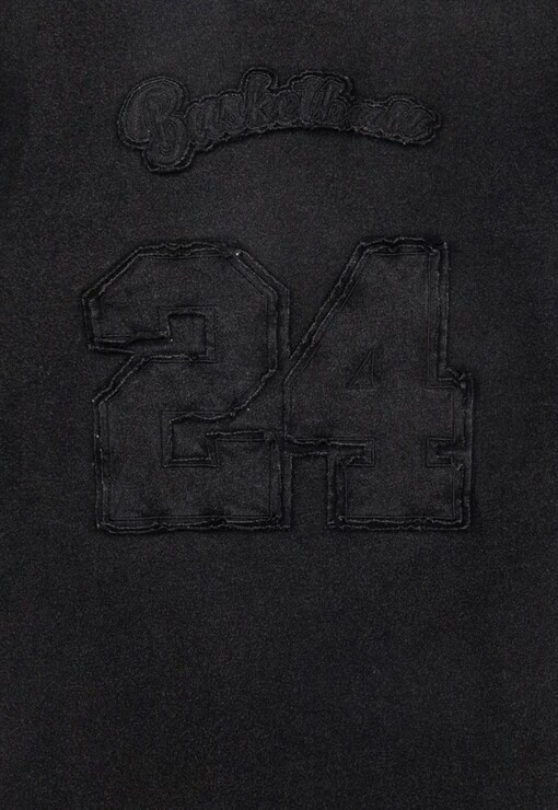 garment image