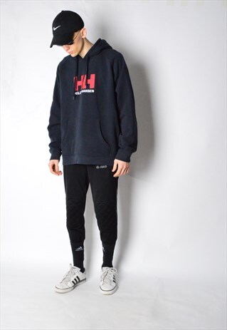 BLACK HELLY HANSEN HOODIE
