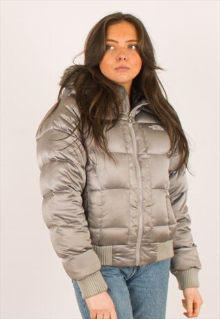 VINTAGE GREY NORTH FACE 550 PUFFER JACKET MEDIUM 6 8