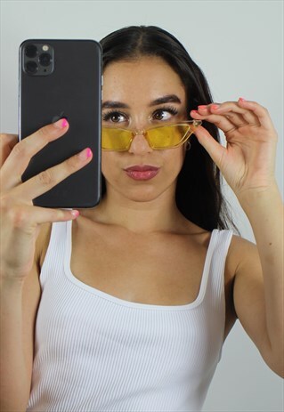 Y2K YELLOW TINTED SUNGLASSES