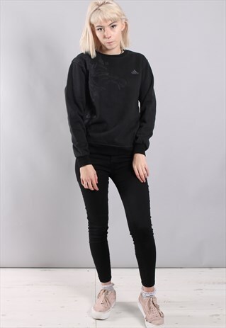 VINTAGE ADIDAS SWEATSHIRT
