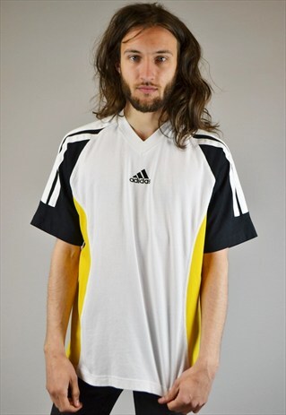 VINTAGE 90'S ADIDAS V-NECK T-SHIRT