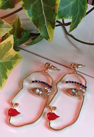 ABSTRACT FACE EARRINGS WITH DIAMANTE DETAILS