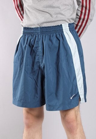 VINTAGE NIKE SHORTS