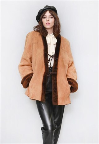 VINTAGE 1980'S PREMIUM BROWN CROPPED SHEARLING COAT