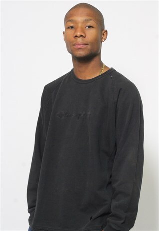 VINTAGE CHAMPION SWEATSHIRT