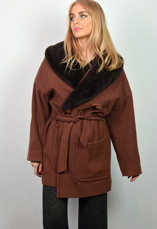VINTAGE CAMEL BROWN WOOL & CASHMERE COLLAR JACKET / COAT