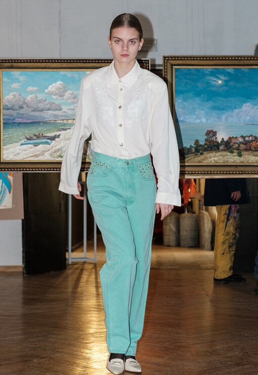 garment image