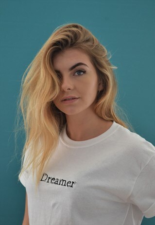 DREAMER STAR SLOGAN EMBROIDERED WHITE T-SHIRT