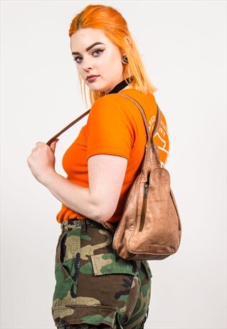 VINTAGE BROWN TAN LEATHER RUCKSACK BACKPACK