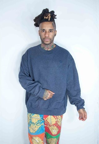 CHAMPION EMBROIDED SWEATSHIRT
