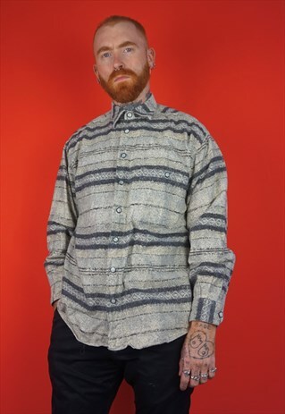 VINTAGE 1990S OVERSIZED PATTERN FLANNEL SHIRT