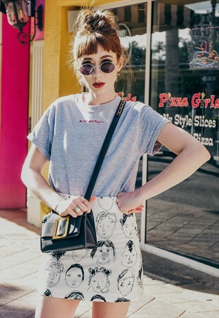 BE CUTE AND KIND SLOGAN EMBROIDERED GREY T-SHIRT